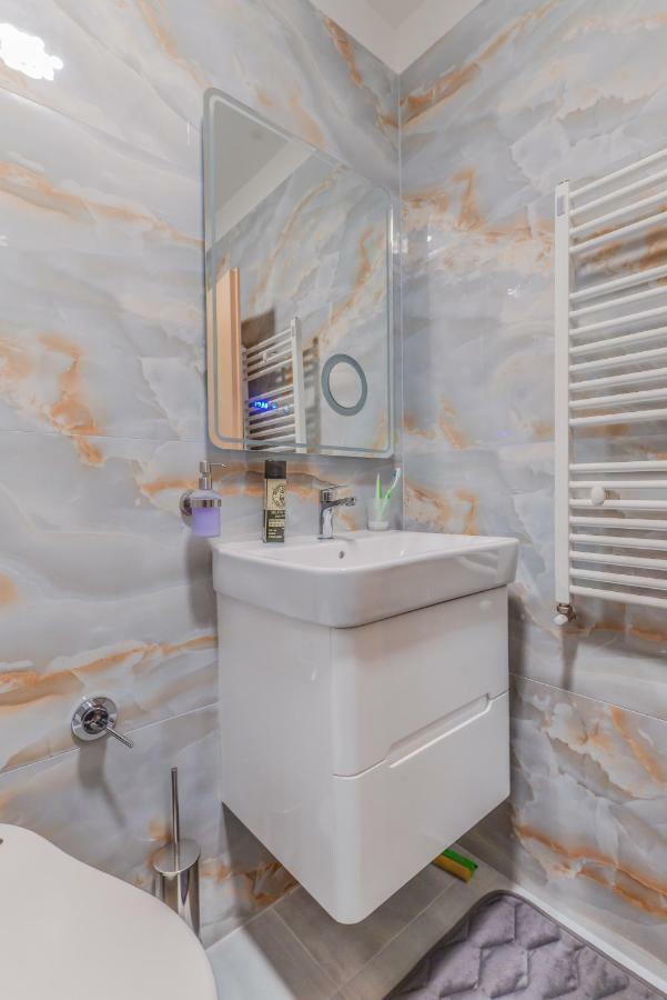The Spot - Fully Equipped, Central, Modern Studio By Flat Mаnager Sofia Ngoại thất bức ảnh